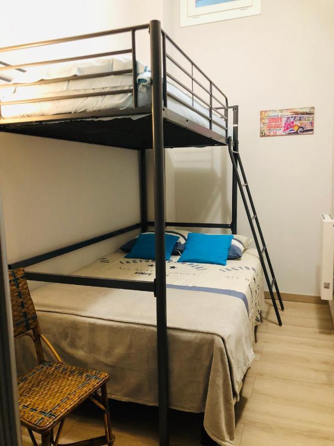 Les Volets Rouges Apartment กาวายง ภายนอก รูปภาพ